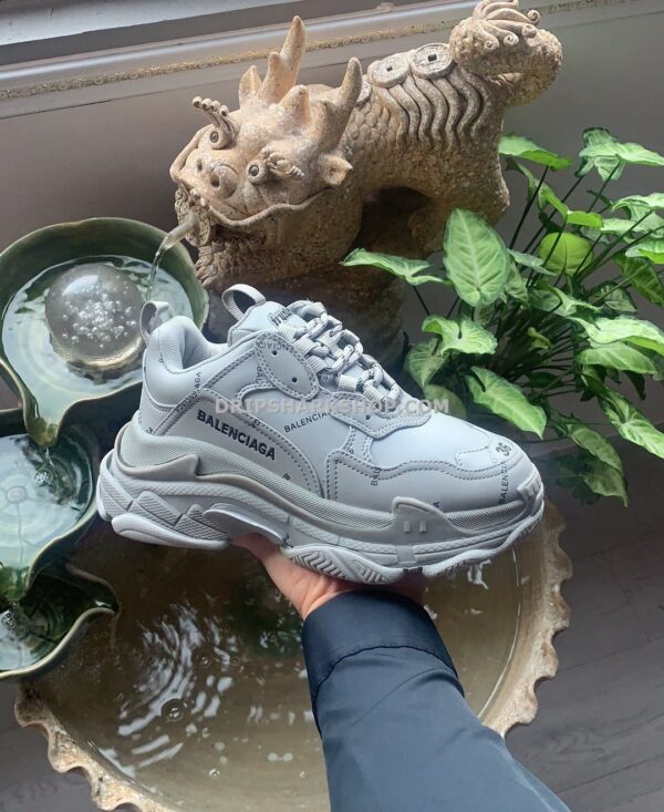 BALENCIAGA - Gris
