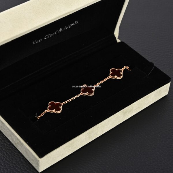 8d655c5e-scaled-1 Bracelet VAN CLEEF & ARPELS