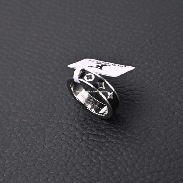 Ring LOUIS VUITTON