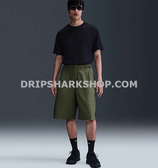 NK TECH SHORTS - Verde