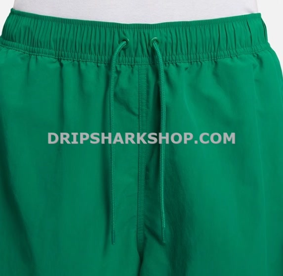 964a0fe6 NK TECH SHORTS - Verde