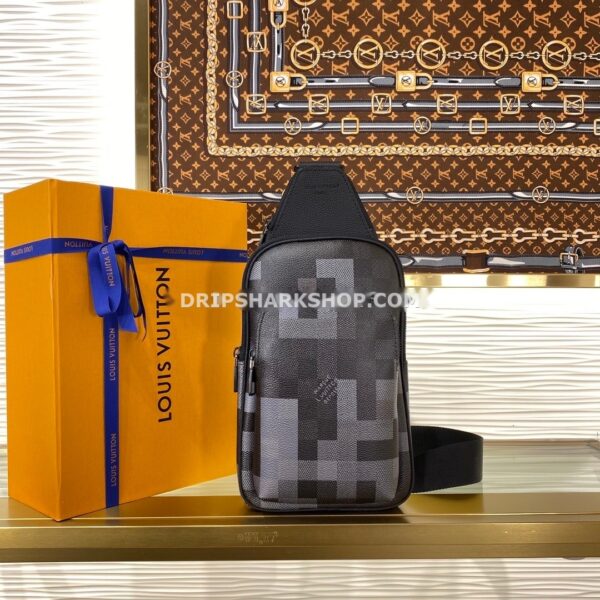 97cf7da4 LOUIS VUITTON Bandolera