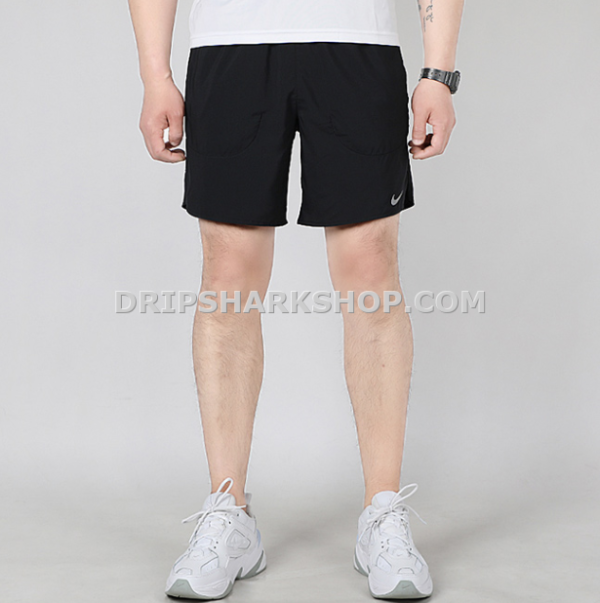NK TECH SHORTS - Negro