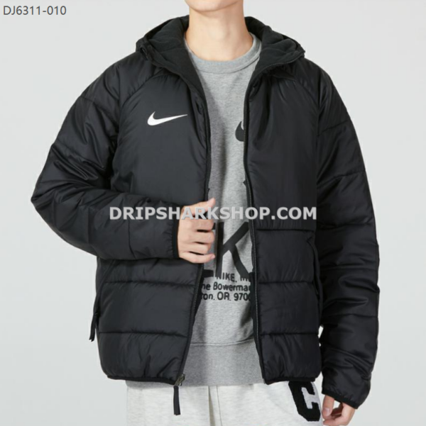 NIKE JACKET - Negro