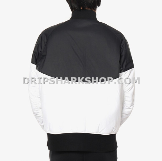 NIKE JACKET - Negro