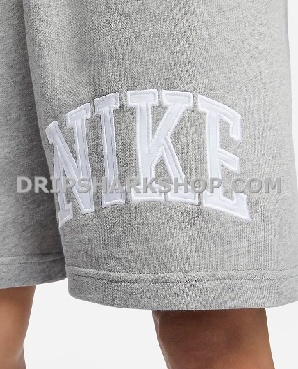 a8029047 NK TECH SHORTS - Gris
