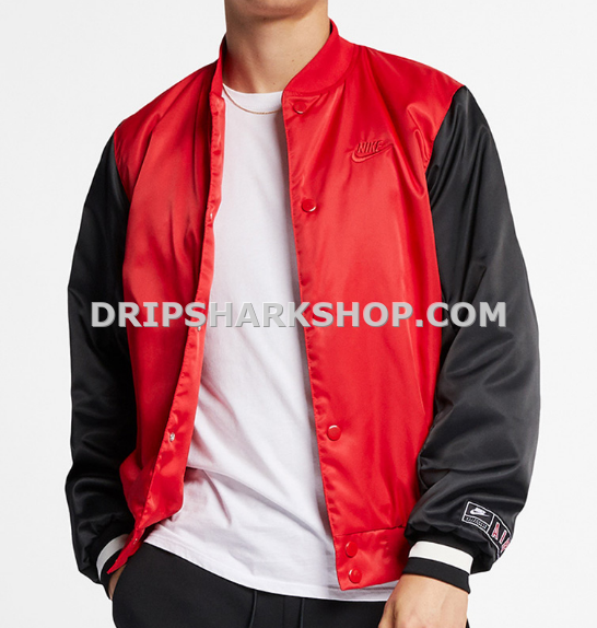 NIKE JACKET - Rojo