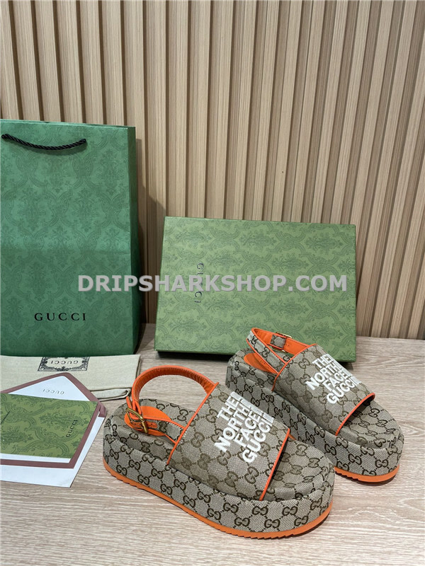 a9677d75 Sandalias GUCCI - Marrón