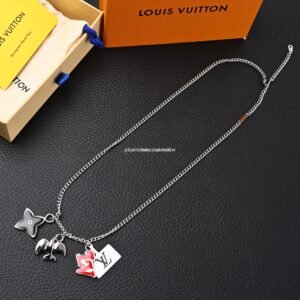 Necklace LOUIS VUITTON