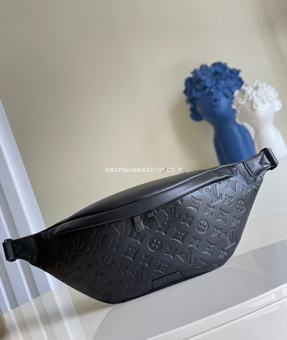 LOUIS VUITTON Riñonera