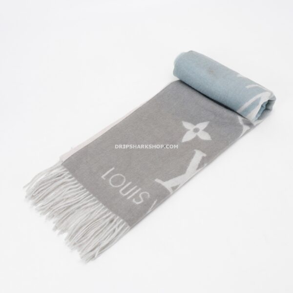 b121e7a1 Bufanda LOUIS VUITTON