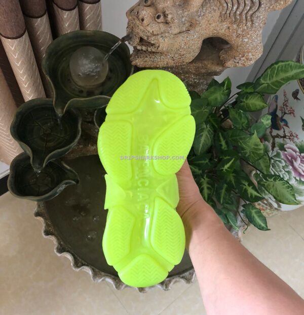 b3b5d703 BALENCIAGA - Verde