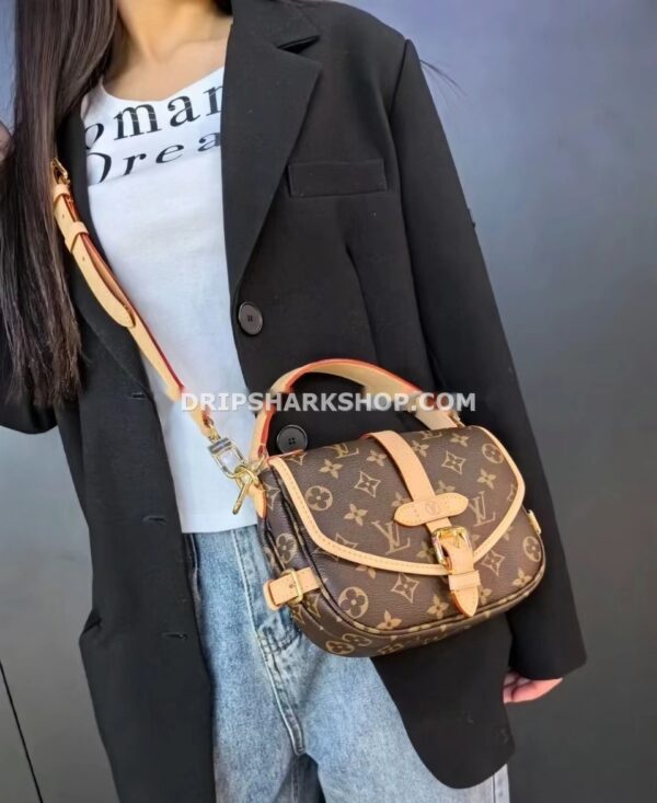 b5573c4f LOUIS VUITTON Bolso