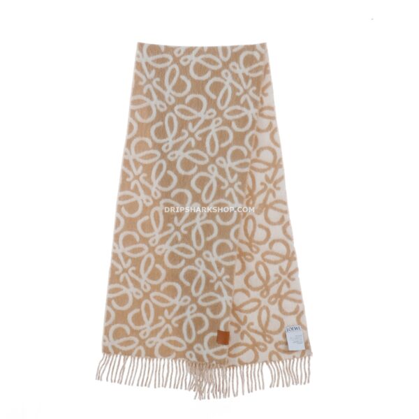 bc925813 Bufanda LOEWE