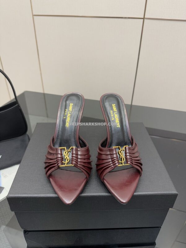 beac2b5d Tacones de mujer YSL - Marrón