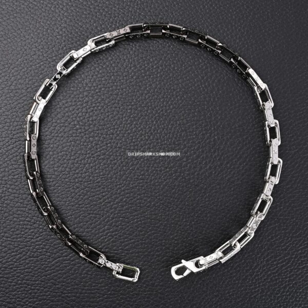 Necklace LOUIS VUITTON