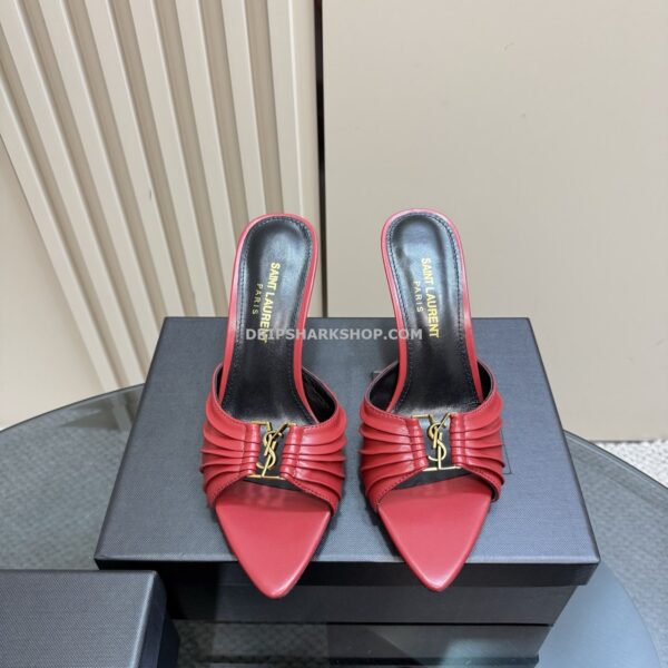 c8bed6c2 Tacones de mujer YSL - Rojo