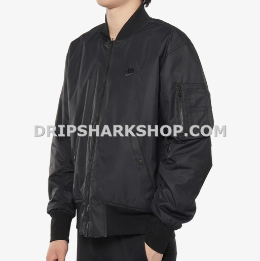 cb2133c2 NIKE JACKET - Negro