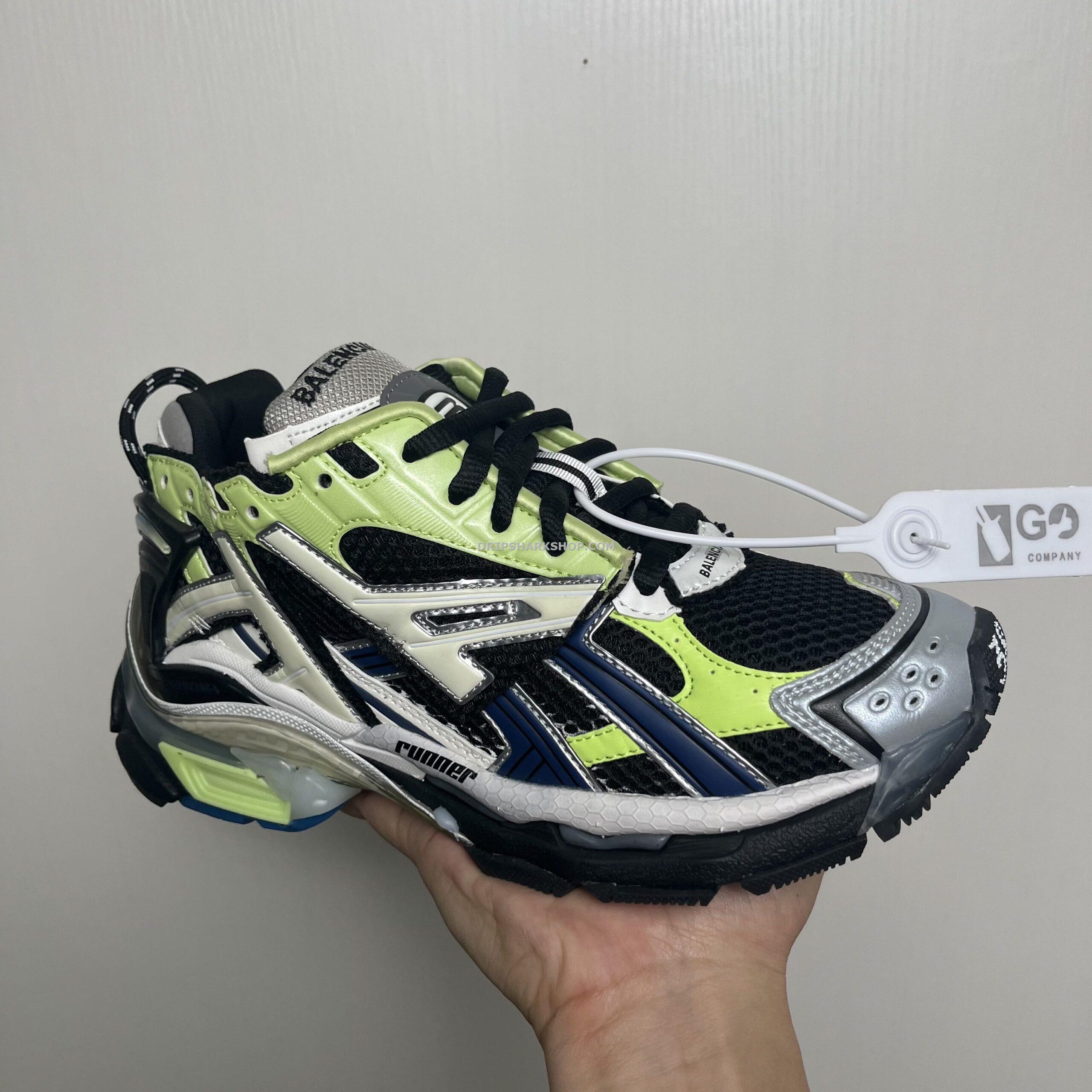BALENCIAGA - Negro