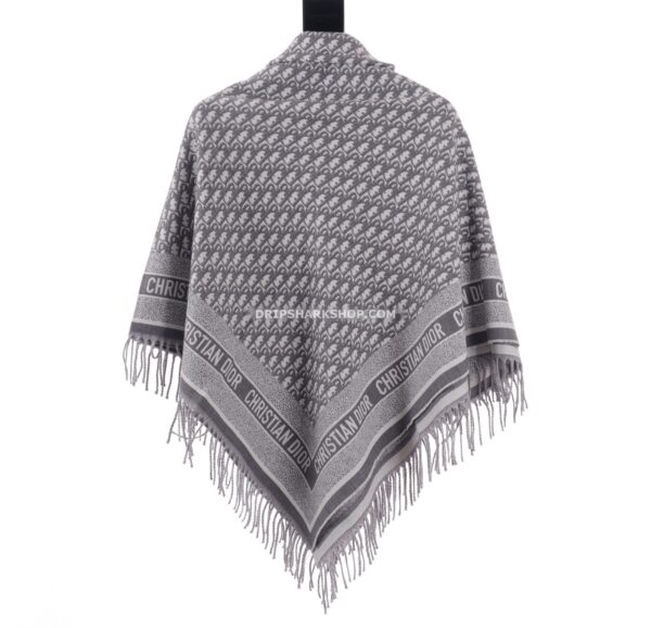 cfb07d46 Bufanda DIOR