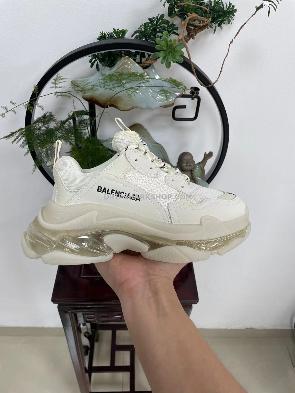 BALENCIAGA - Beige