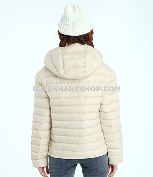 d284f106 NIKE JACKET - Beige