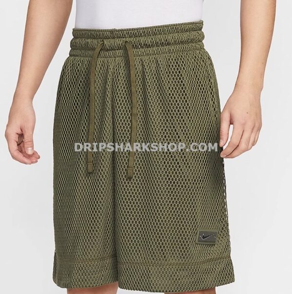 d2b896c6 NK TECH SHORTS - Verde