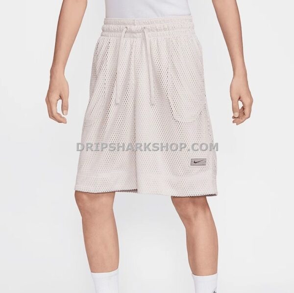 NK TECH SHORTS - Beige