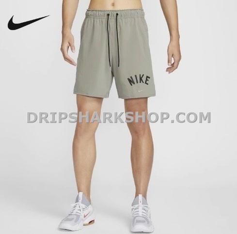 NK TECH SHORTS - Gris