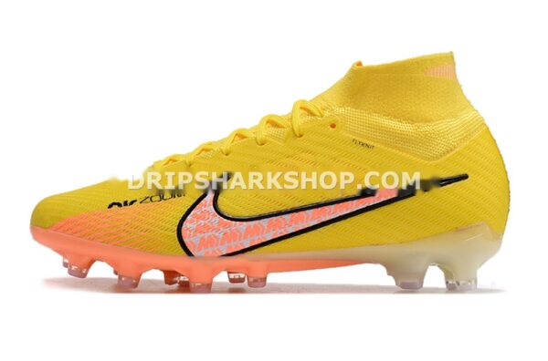 NIKE Air Zoom Mercurial Vapor XV Elite
