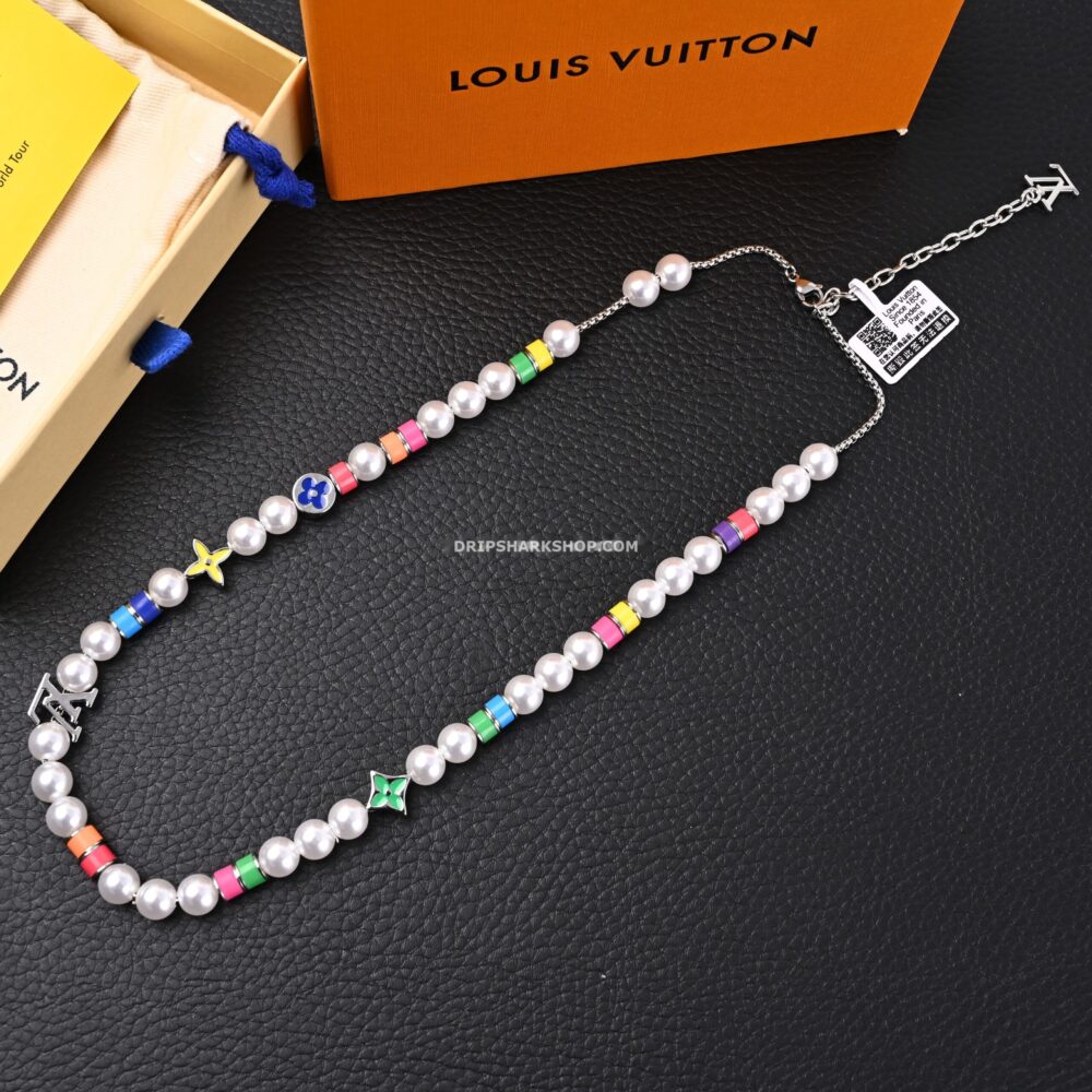 Necklace LOUIS VUITTON