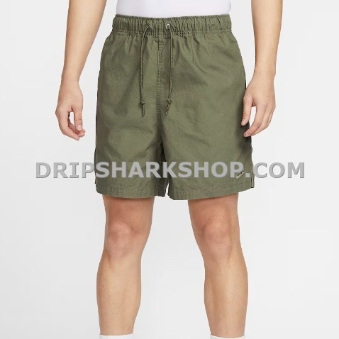 NK TECH SHORTS - Verde