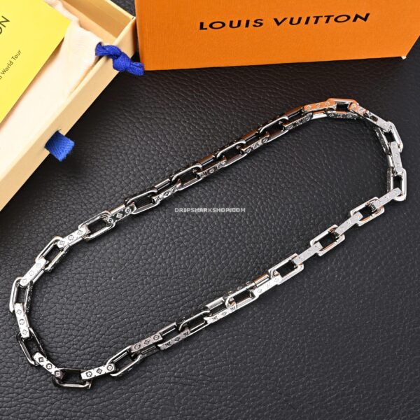 Necklace LOUIS VUITTON