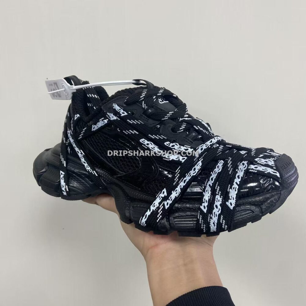 BALENCIAGA - Negro