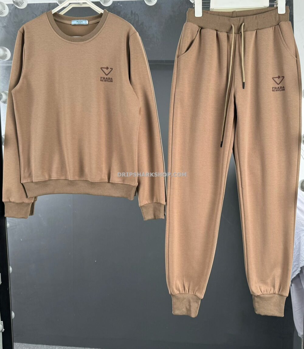 Chandal Prada - Beige