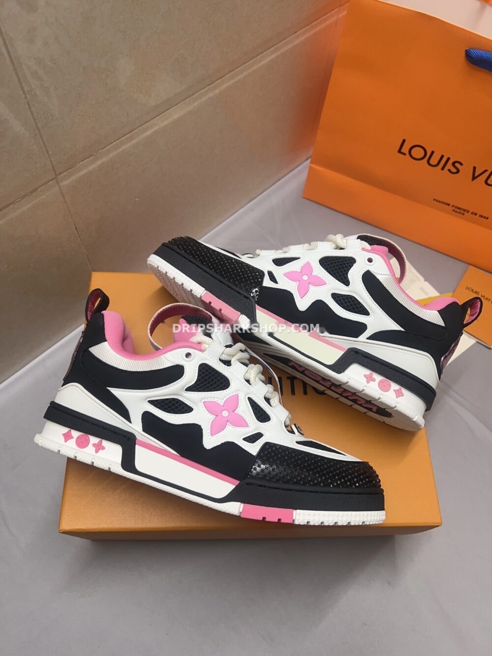 e8eba5fe Sneaker LV Trainer 2025