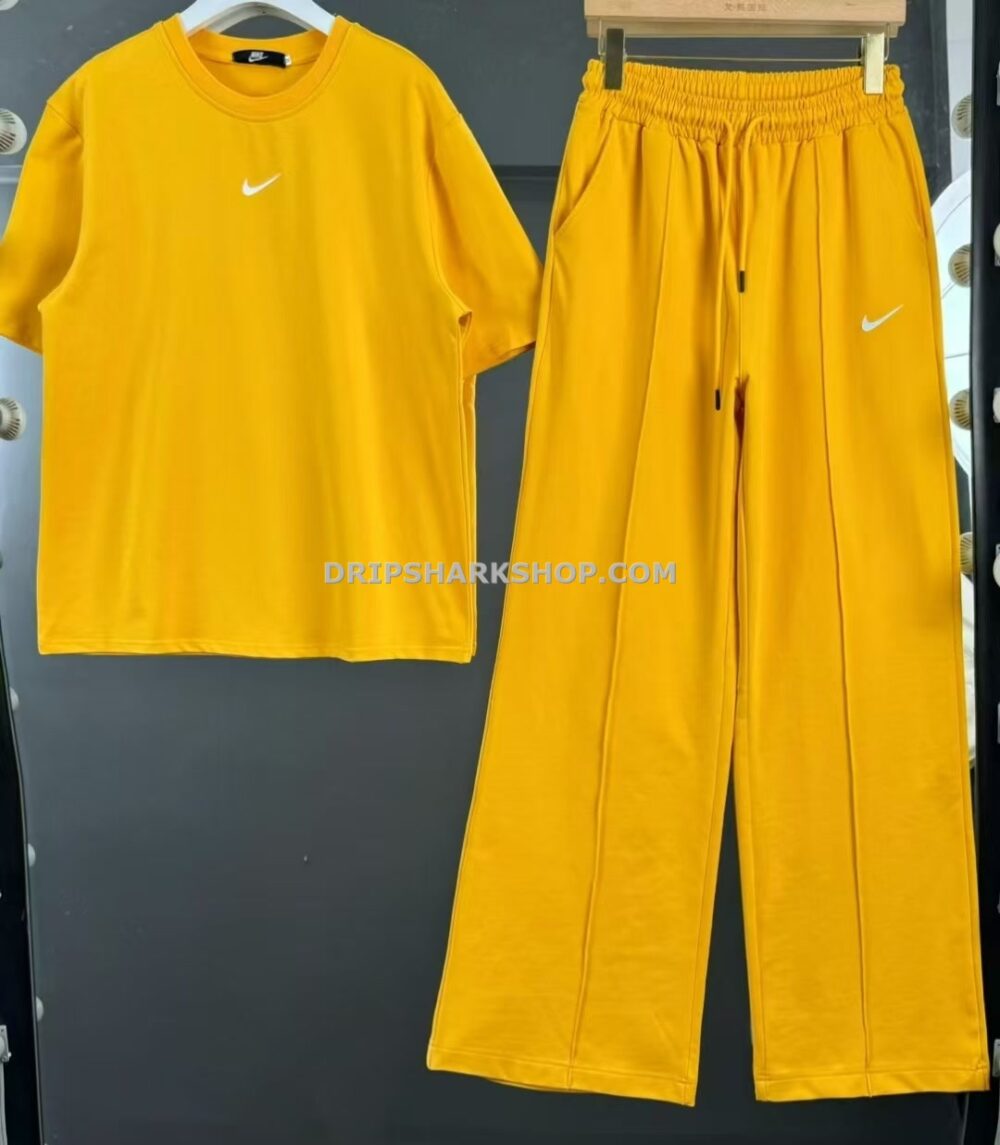 Chandal Nike - Amarillo