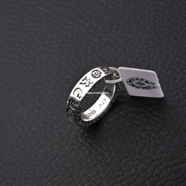 ea12c605-scaled-1 Ring CHROME HEARTS