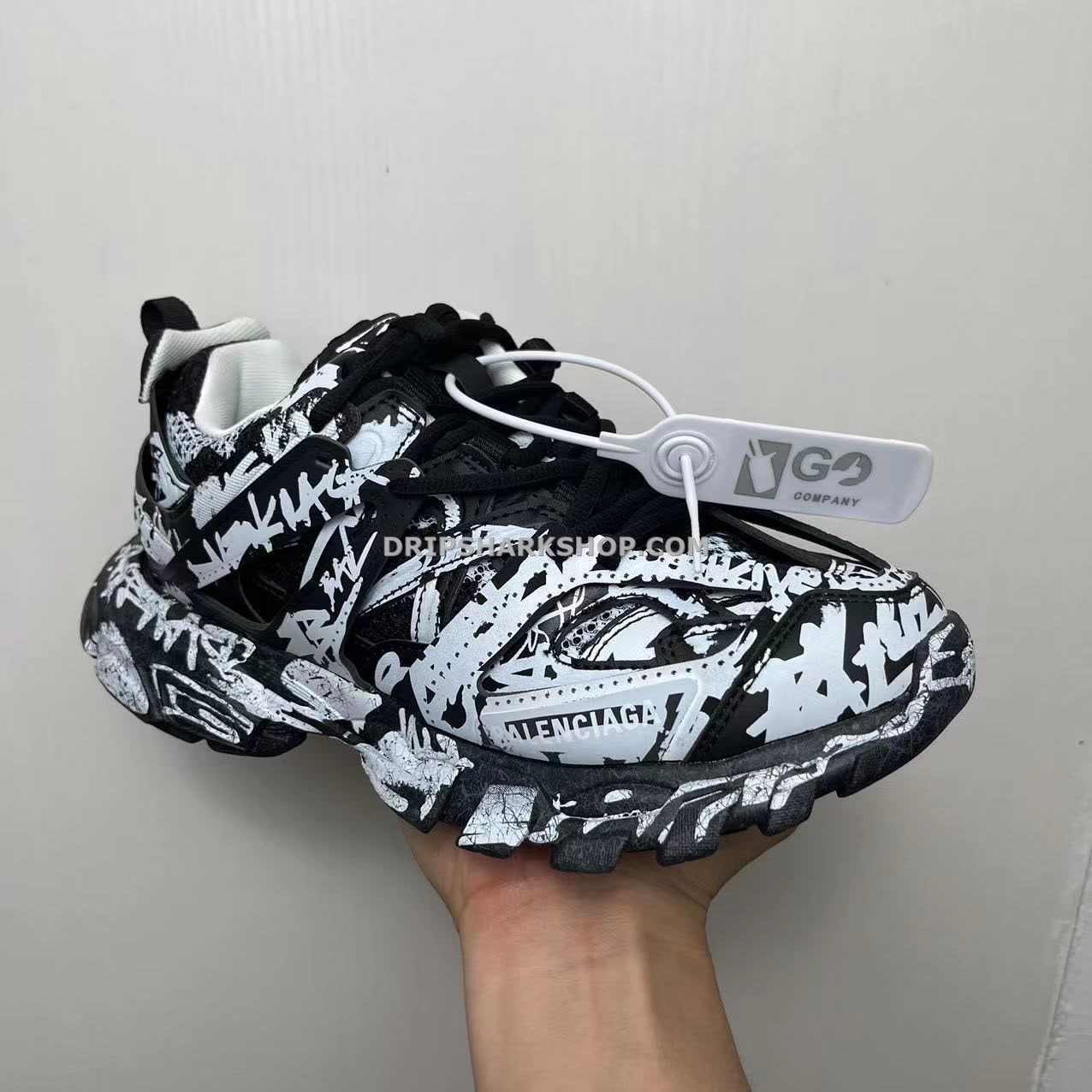 BALENCIAGA - Negro