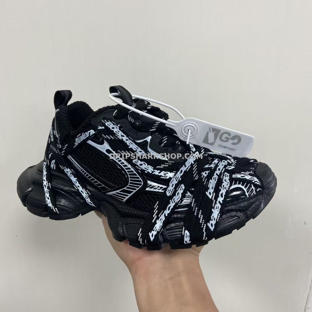 BALENCIAGA - Negro