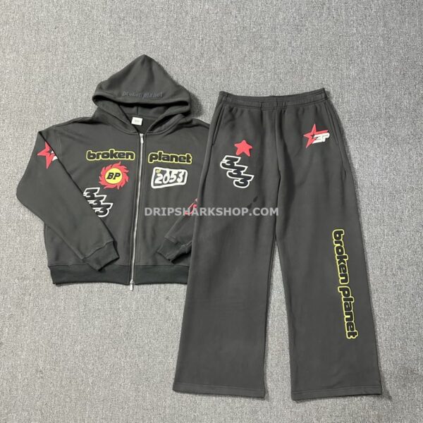f0572fe1 BROKEN PLANET Tracksuit - Negro