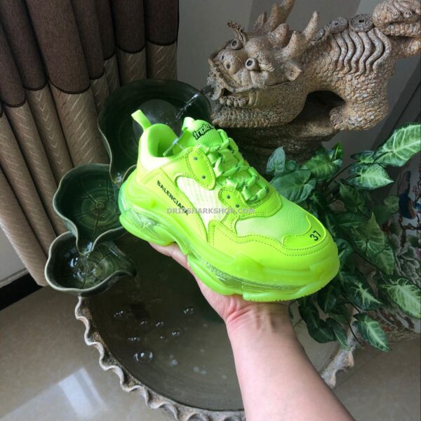 f38a8e7d BALENCIAGA - Verde