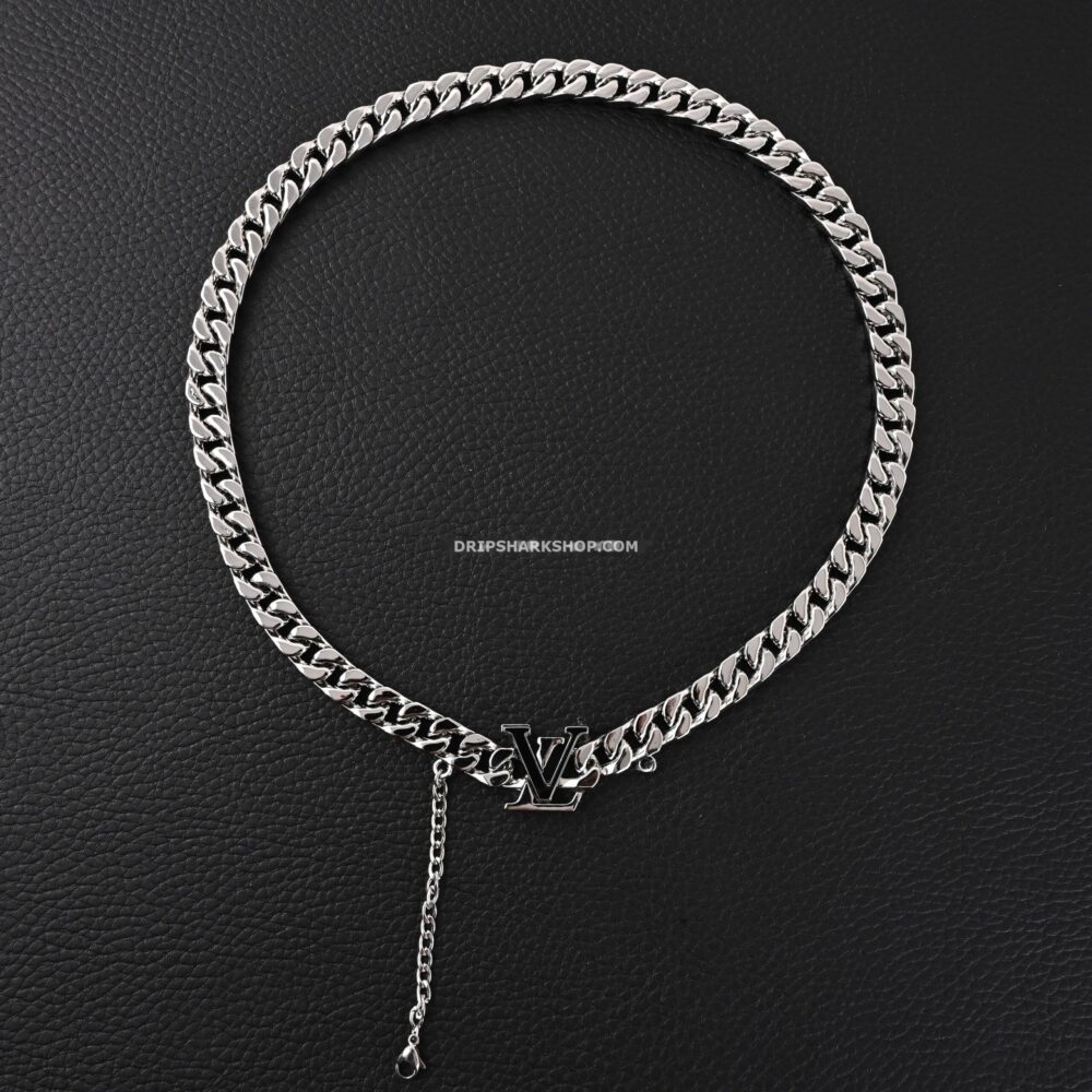 Necklace LOUIS VUITTON