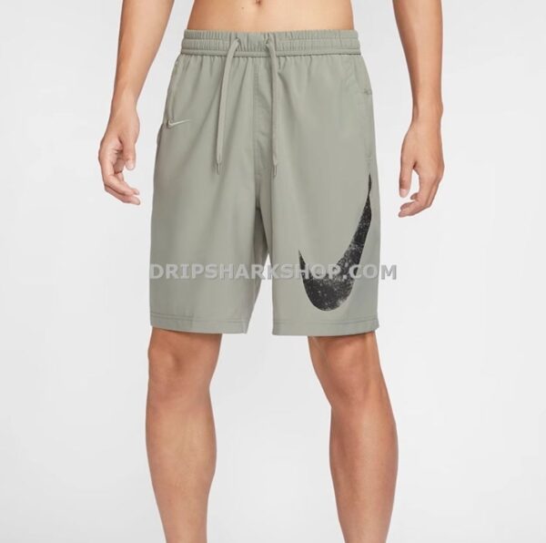 f6330b06 NK TECH SHORTS - Gris
