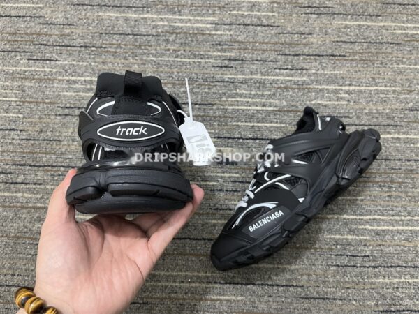 BALENCIAGA Track