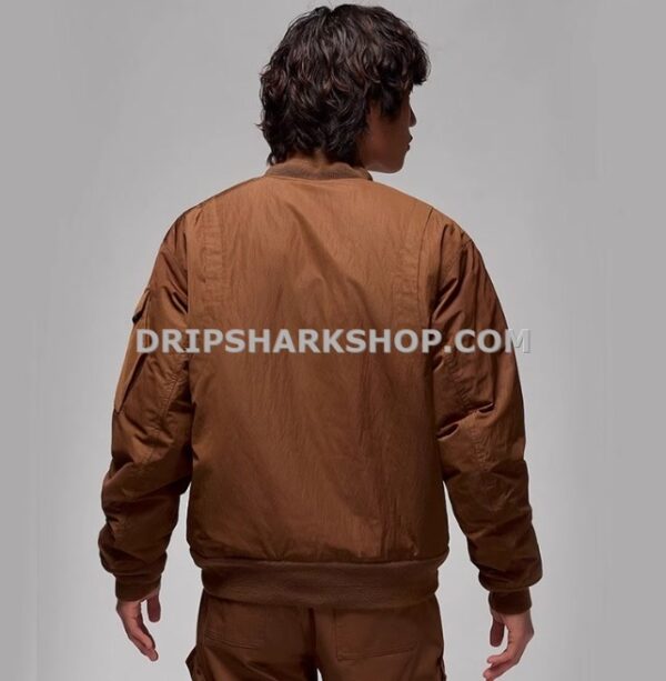 NIKE JACKET - Marrón