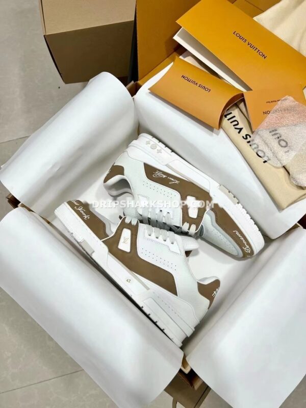 f88b821b Sneaker LV Trainer 2025