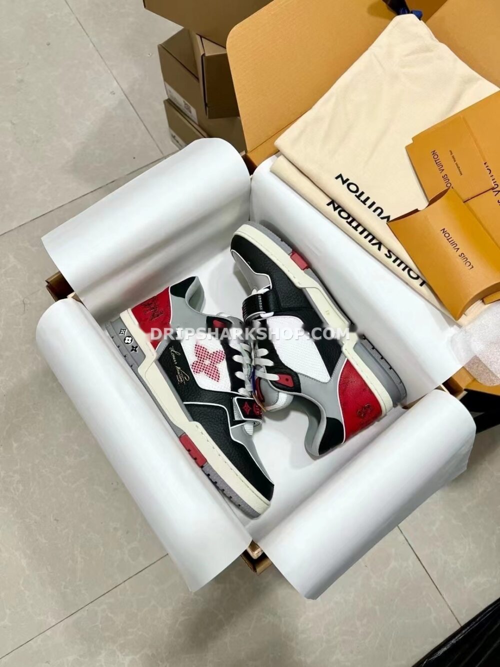 f8ee114b Sneaker LV Trainer 2025