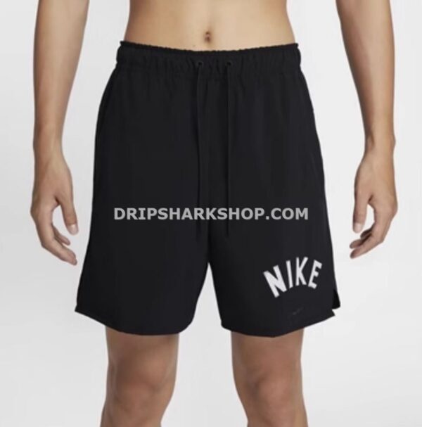 NK TECH SHORTS - Negro