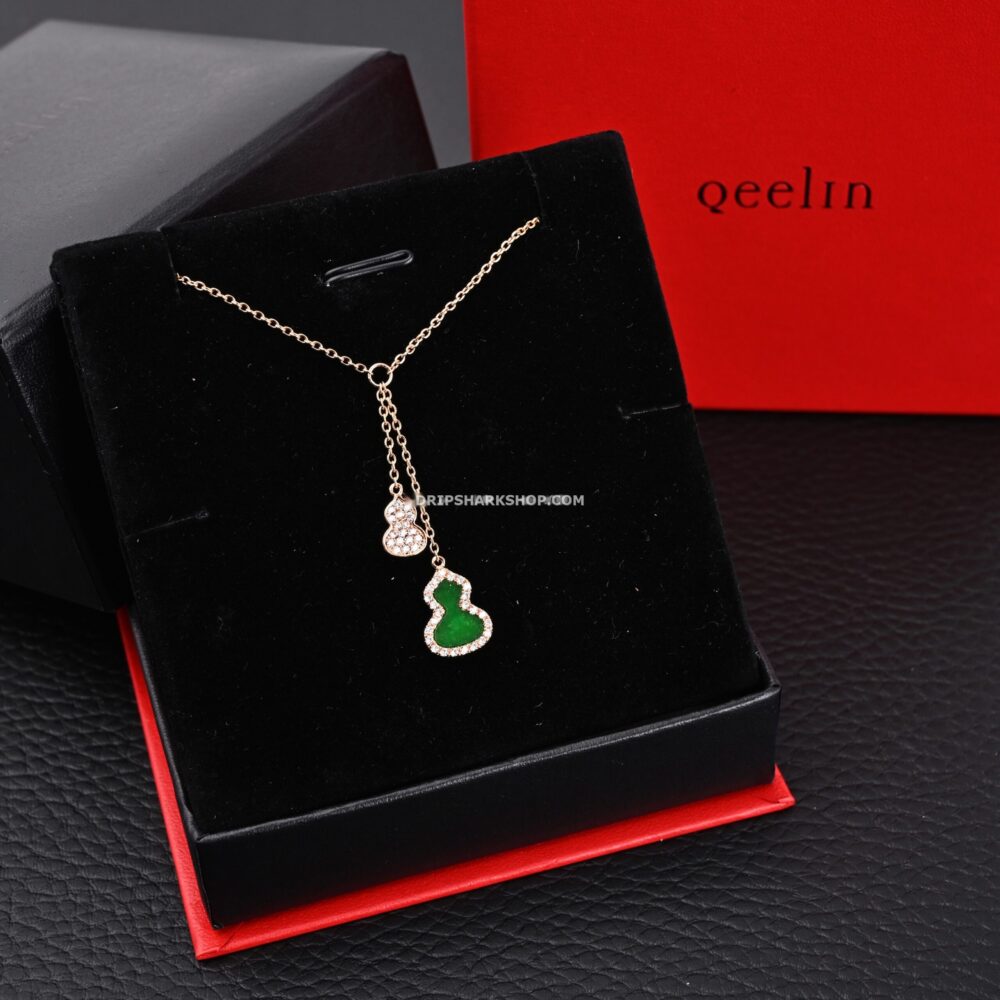 Necklace QEELIN
